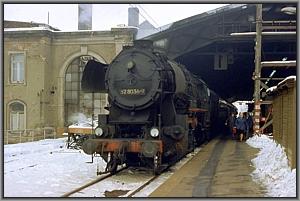 52 8036 mit P 4856 in Dresden Neustadt