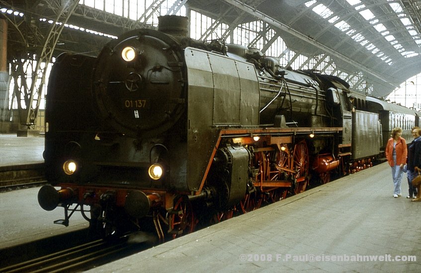01 137 in Leipzig Hbf