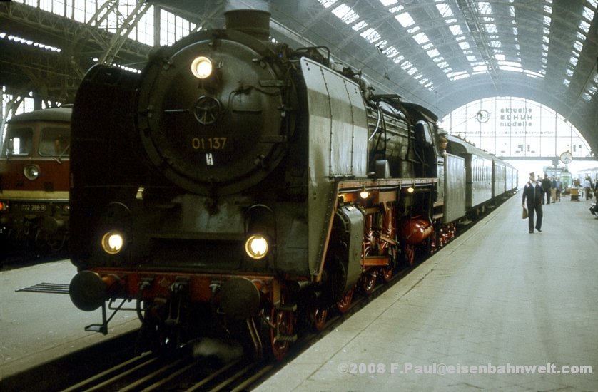 01 137 in Leipzig Hbf