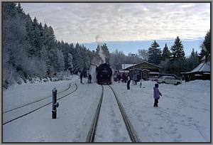 99 7246 mit P 8933 zum Brocken in Schierke