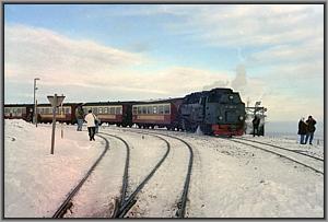 99 7246 mit P 8927 nach Schierke auf dem Brocken