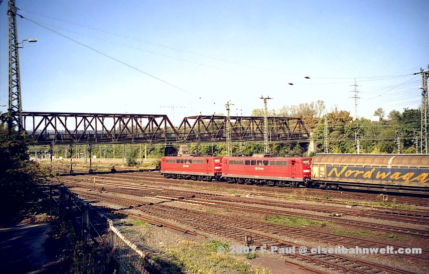 151 041 und 151 136 in Wiesbaden Ost
