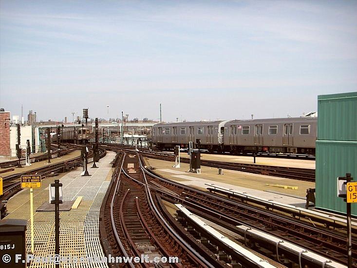 NYS-Tw 8723 in Coney Island