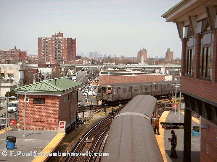 NYS-Tw 2562 in Coney Island