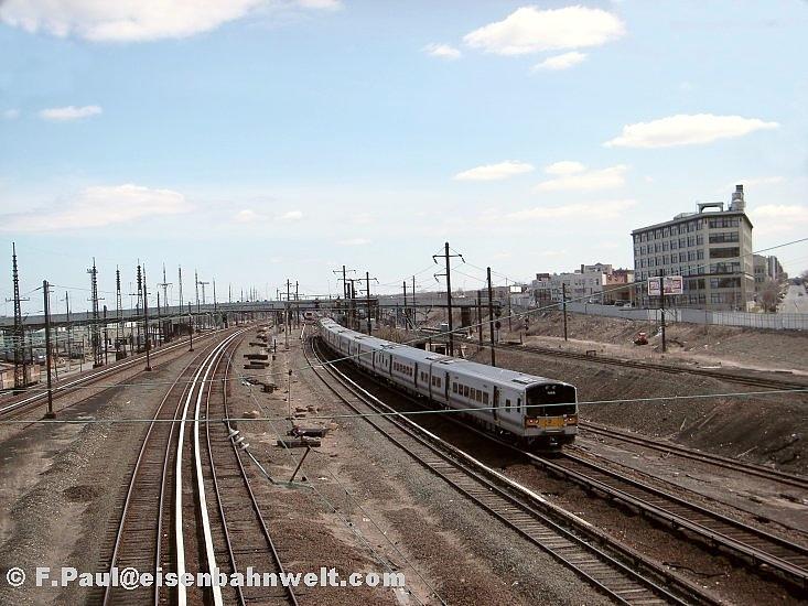 LIRR 7619 in Sunnyside Yards