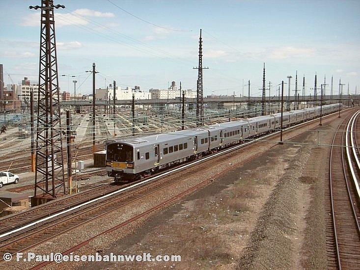 LIRR 7819 in Sunnyside Yards