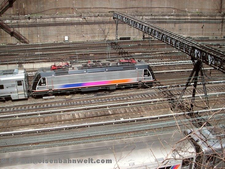 NJT-ALP-46 4626 in Pennsylvania Station