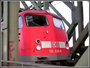 Zum Vergrößern auf das Bild klicken! Dort können Sie auch blättern und die Bildunterschriften lesen!