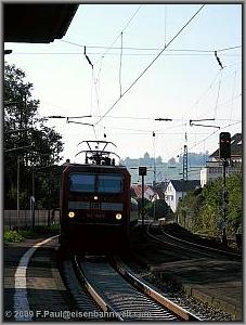 Zum Vergrößern auf das Bild klicken! Dort können Sie auch blättern und die Bildunterschriften lesen!