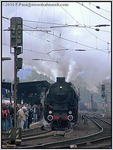 Zum Vergrößern auf das Bild klicken! Dort können Sie auch blättern und die Bildunterschriften lesen!