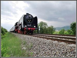 Zum Vergrößern auf das Bild klicken! Dort können Sie auch blättern und die Bildunterschriften lesen! 01 118 vor Neustadt (Weinstraße)