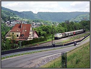 218 460 mit DPE 25574  vor Laufach