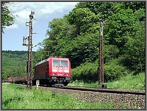 185 364 mit GM 47880 zwischen Heigenbrücken West und Laufach