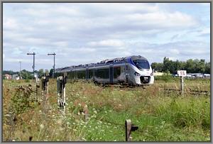 Zum Vergrößern auf das Bild klicken! Dort können Sie auch blättern und die Bildunterschriften lesen! TER 83721 verlässt Lauterbourg