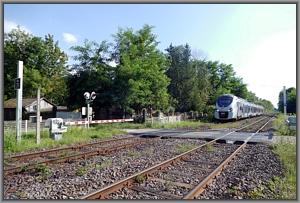 Zum Vergrößern auf das Bild klicken! Dort können Sie auch blättern und die Bildunterschriften lesen! TER 830726 am Poste 71